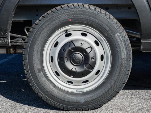 New 2026 Ford Transit 250 148 Medium Roof w/ Load Area Protection Package image 18