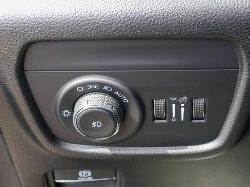 New 2026 Jeep Grand Cherokee L Limited AWD/4WD image 29