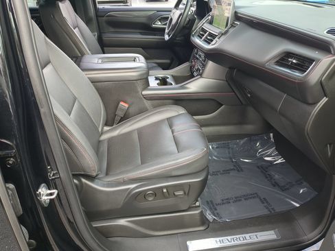 Used 2023 Chevrolet Tahoe RST w/ Luxury Package AWD/4WD image 33