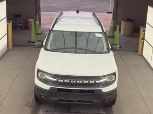 Used 2025 Ford Bronco Sport Big Bend w/ Convenience Package AWD/4WD image 2