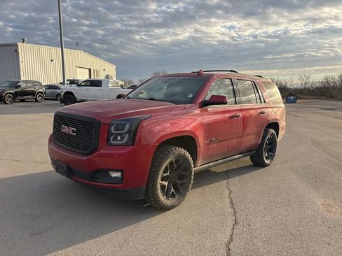 Used 2015 GMC Yukon Denali w/ Premium Package image 6