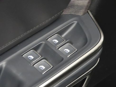 Used 2022 Rivian R1T Adventure AWD/4WD image 27
