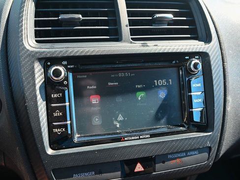 Used 2018 Mitsubishi Outlander Sport LE FWD image 38