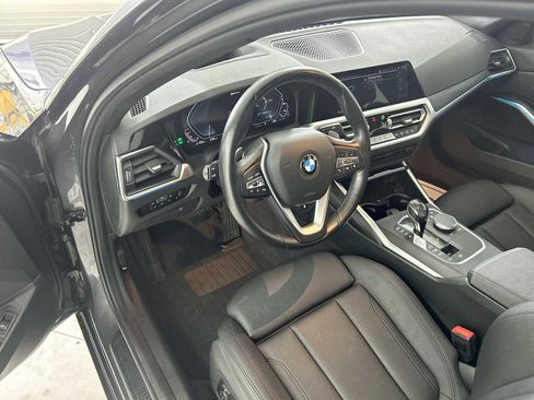 Used 2021 BMW 330e xDrive w/ Premium Package image 11