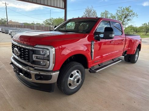 New 2026 Ford F350 Lariat AWD/4WD image 3