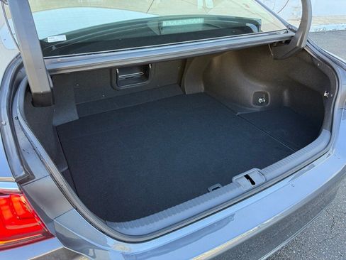 Certified 2025 Lexus ES 300h w/ Premium Package image 13