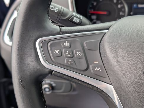 Used 2023 Chevrolet Equinox LT image 19