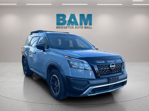 Used 2024 Nissan Pathfinder Rock Creek image 1