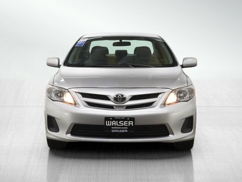 Used 2012 Toyota Corolla LE image 8