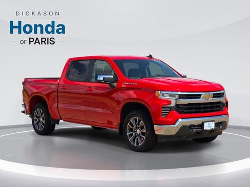 Used 2023 Chevrolet Silverado 1500 LT AWD/4WD image 3
