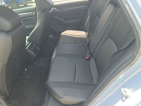 Used 2021 Honda Accord Sport image 8