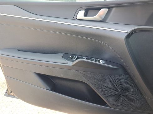 New 2026 Kia K5 LXS image 42