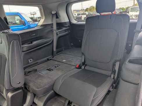 Certified 2021 Jeep Grand Cherokee L Laredo w/ Luxury Tech Group I image 30