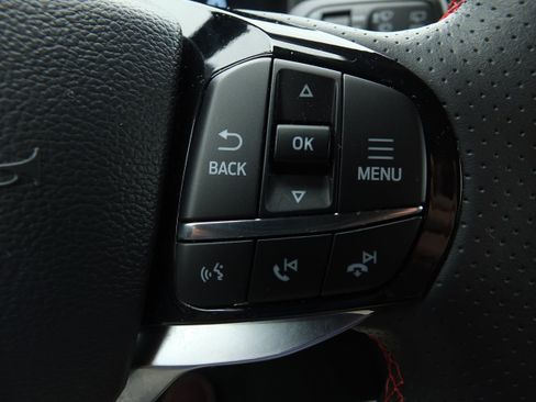 Used 2025 Ford Explorer ST-Line AWD/4WD image 20