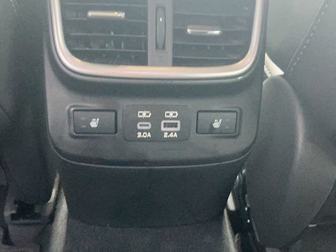 Used 2024 Subaru Outback Limited AWD/4WD image 37