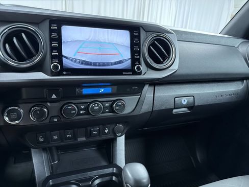 Certified 2021 Toyota Tacoma TRD Sport w/ Technology Package AWD/4WD image 23