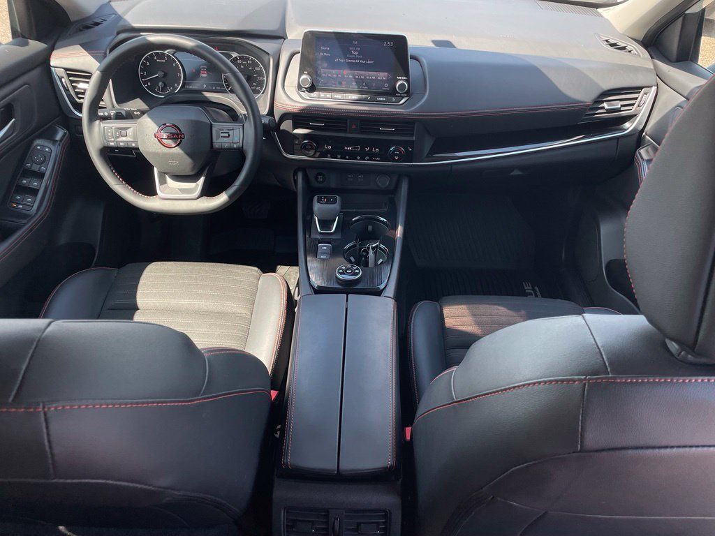 Certified 2025 Nissan Rogue SV AWD/4WD image 15
