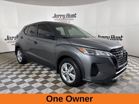 Used 2025 Nissan Kicks Play S image 4