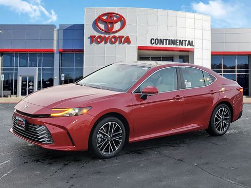 New 2026 Toyota Camry XLE image 3