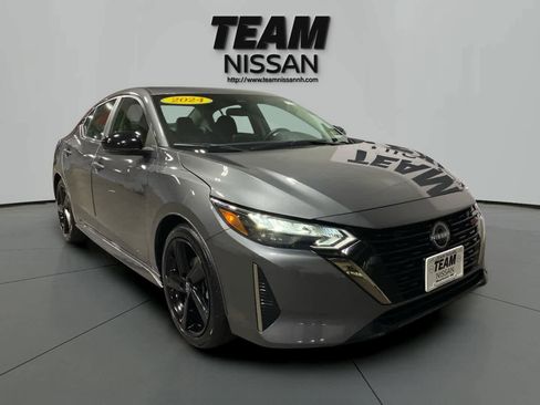 Used 2024 Nissan Sentra SR image 1