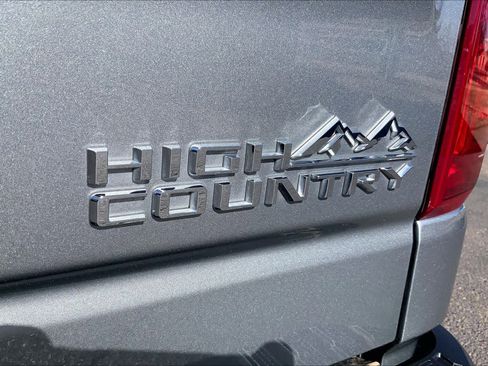 Certified 2024 Chevrolet Silverado 1500 High Country w/ Z71 Off-Road Package image 10