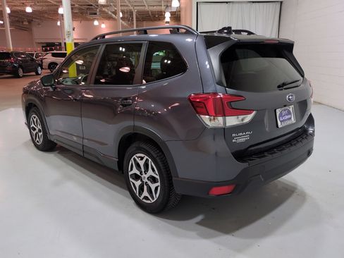 Certified 2024 Subaru Forester Premium AWD/4WD image 5