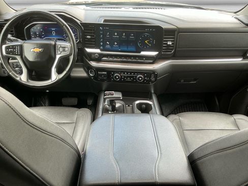 Used 2023 Chevrolet Silverado 1500 LTZ w/ LTZ Premium Package AWD/4WD image 11