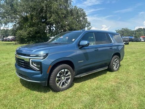 Used 2025 Chevrolet Tahoe LS RWD image 6