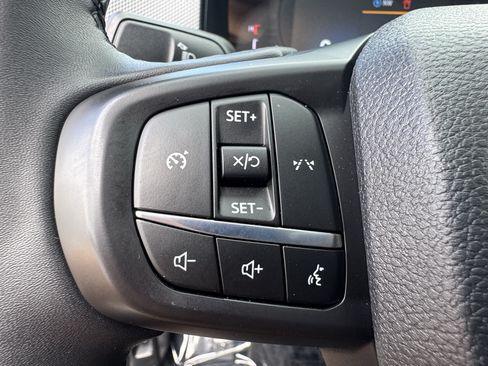 Used 2025 Ford Ranger XLT w/ Equipment Group 301A High AWD/4WD image 32
