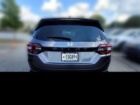 Used 2023 Honda Pilot EX-L image 9