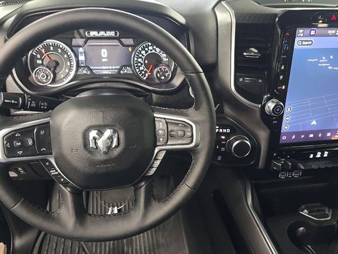 Used 2025 RAM 1500 Big Horn AWD/4WD image 9