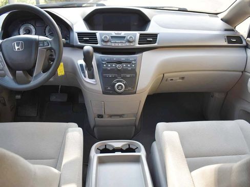 Used 2013 Honda Odyssey EX image 15