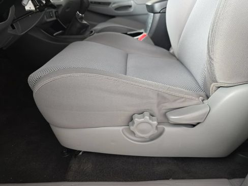 Used 2013 Toyota Tacoma 4x4 Access Cab V6 w/ TRD Sport Pkg image 30