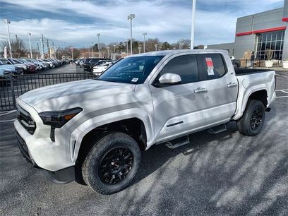 New 2025 Toyota Tacoma SR5