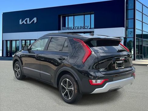 New 2026 Kia Niro EX FWD image 4