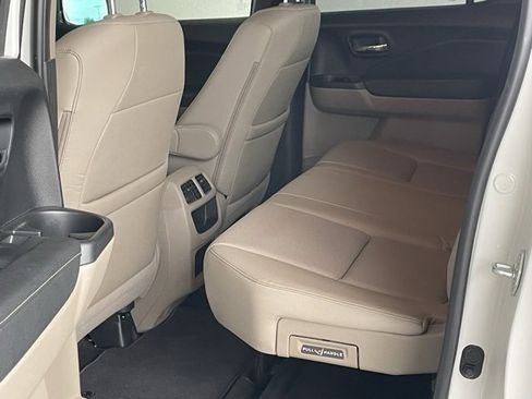 Used 2022 Honda Ridgeline RTL-E image 19