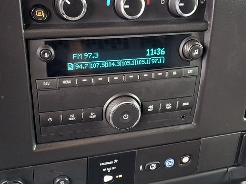Used 2025 Chevrolet Express 2500 w/ Enhanced Convenience Package RWD image 16