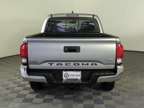 Used 2021 Toyota Tacoma SR5 image 6