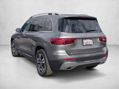Certified 2026 Mercedes-Benz GLB 250 4MATIC image 8