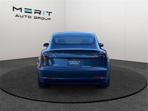 Used 2022 Tesla Model 3 Long Range image 8