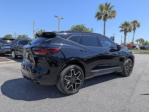 Used 2023 Chevrolet Blazer RS w/ Driver Confidence II Package AWD/4WD image 3