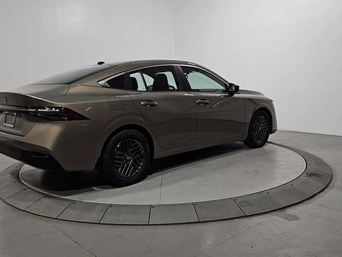 New 2026 Nissan Sentra SV image 5