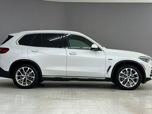 Used 2023 BMW X5 xDrive45e w/ Executive Package AWD/4WD image 7