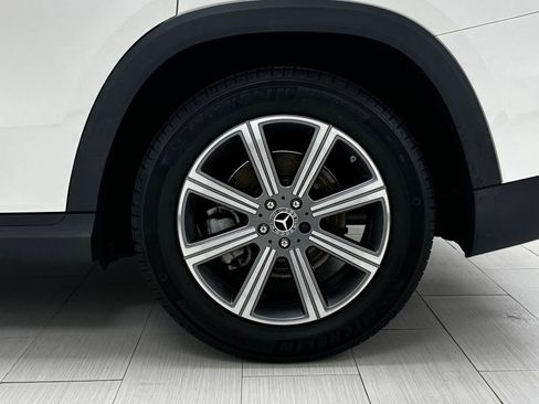 Used 2022 Mercedes-Benz GLS 450 4MATIC image 46