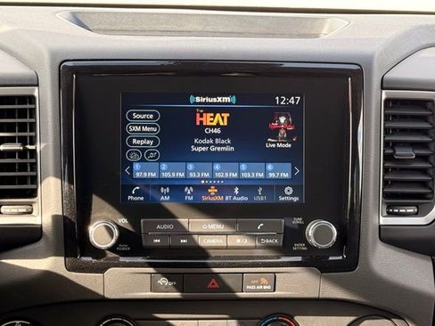 Certified 2024 Nissan Frontier SV w/ Technology Package image 27