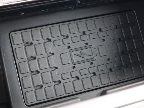 New 2025 Ford F150 Platinum w/ Equipment Group 702A High image 30