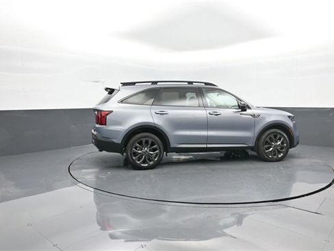 Used 2023 Kia Sorento X-Line EX image 8