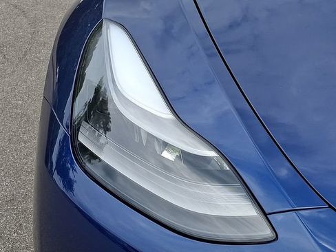 Used 2023 Tesla Model Y Long Range AWD/4WD image 11