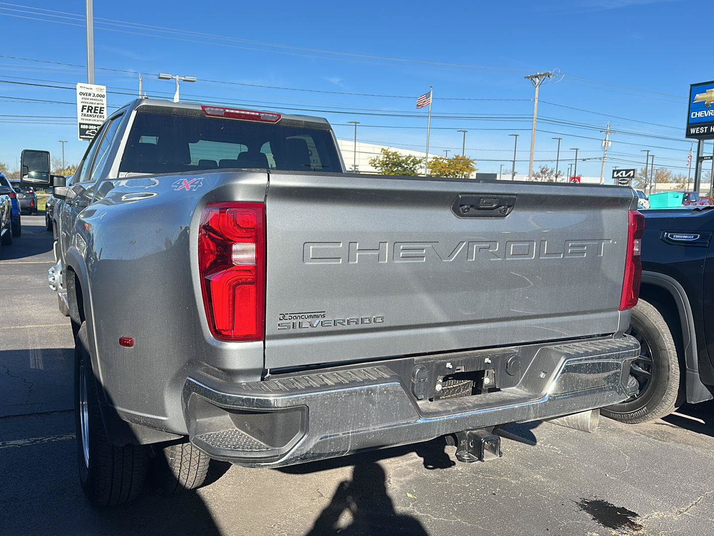 Used 2026 Chevrolet Silverado 3500 W/T AWD/4WD image 4