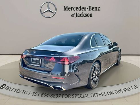 Used 2026 Mercedes-Benz E 350 4MATIC Sedan image 8